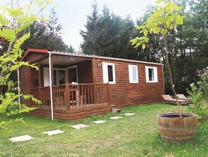 Camping Fontaine Du Roc Guest House Devillac Exterior photo